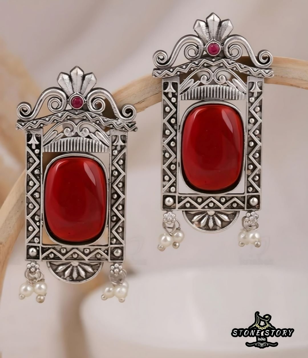 STUD TEMPLE EARRINGS