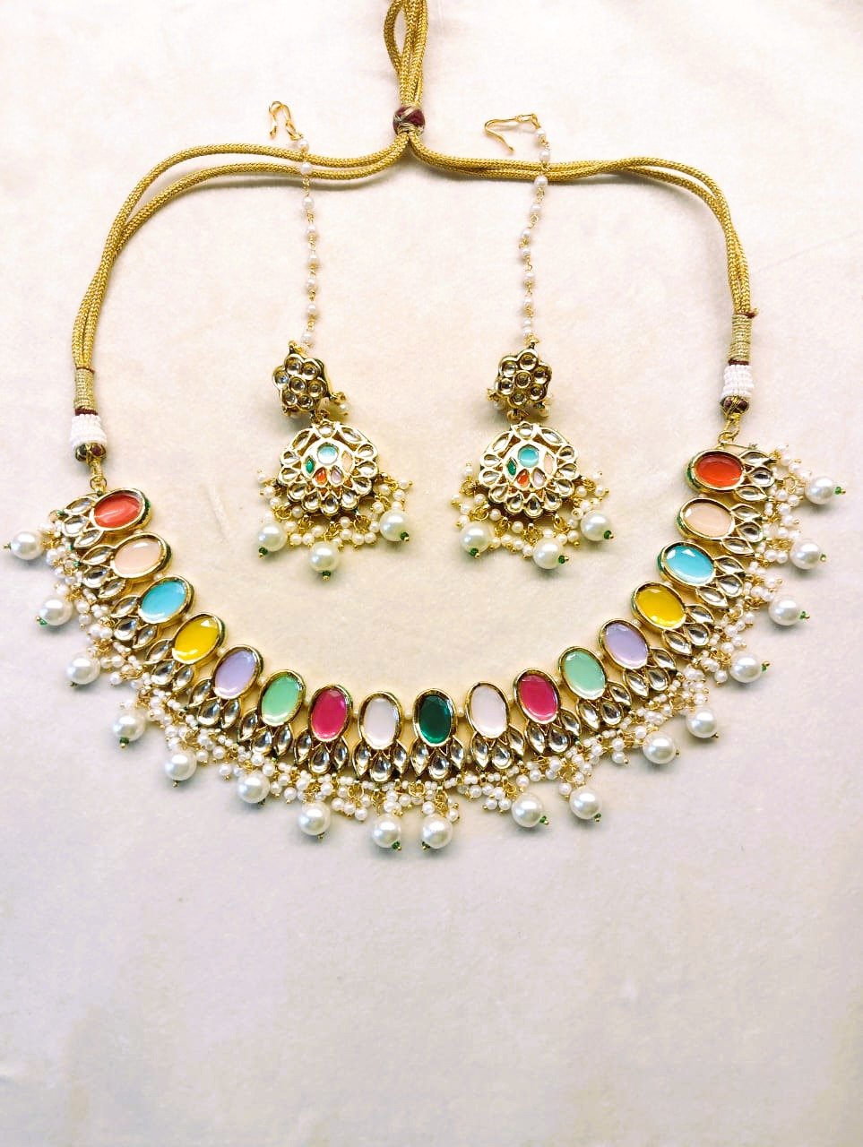 VIBRANT MULTI-COLORED KUNDAN CHOKER SET WITH PEARL DETAILING